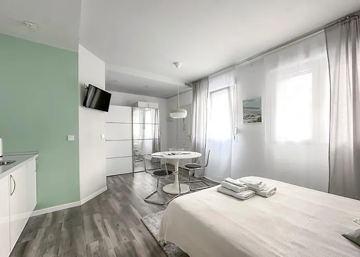 Apartment Budget